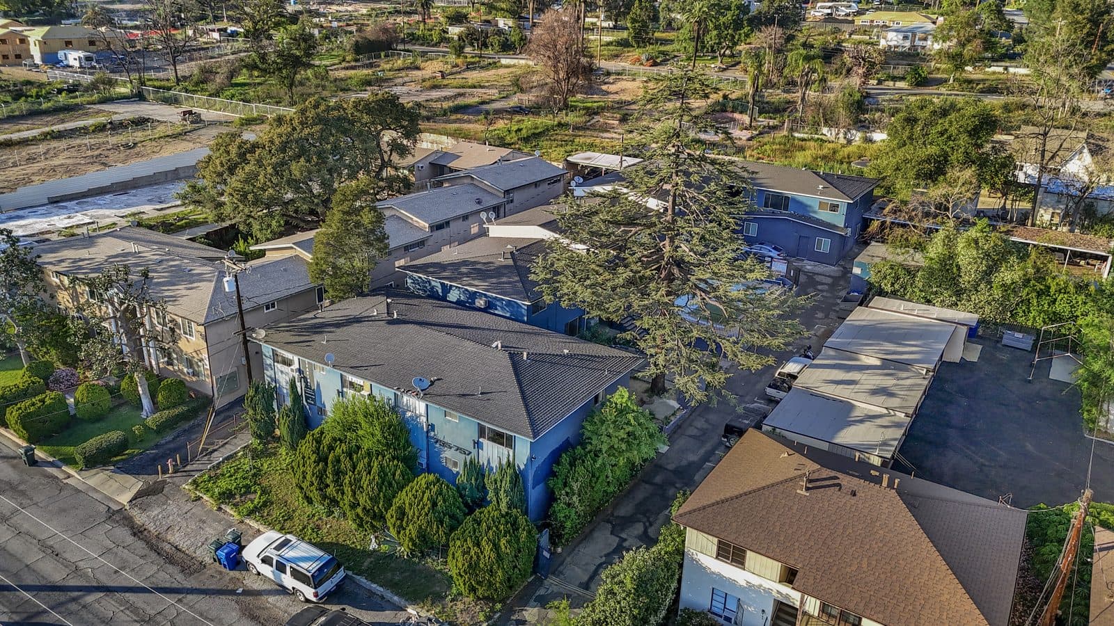 Oblique aerial view of the 755 E Pine Street property